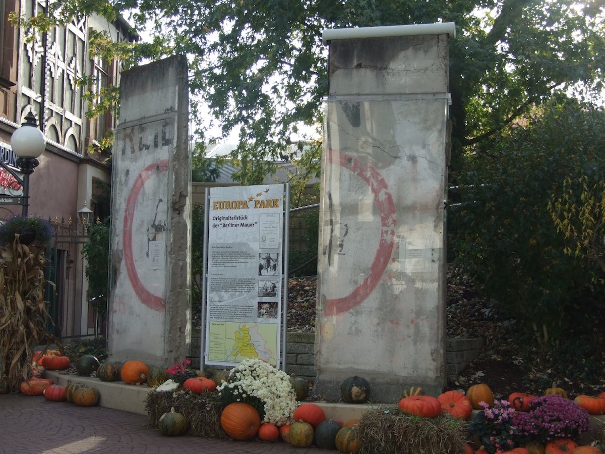 Berlin Wall in Rust