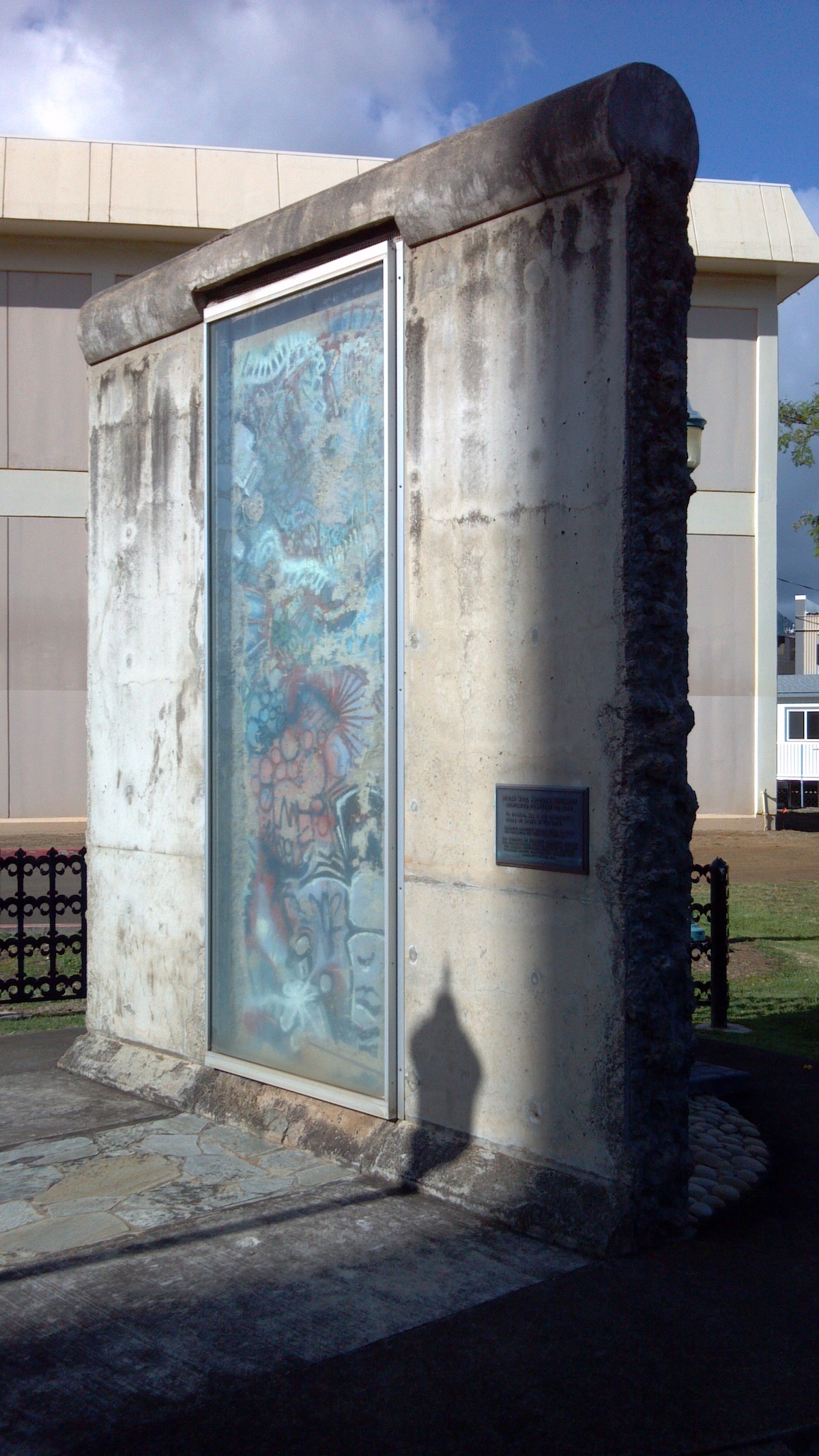 Berlin Wall in Hawaii