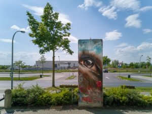 Berlin Wall in SXF